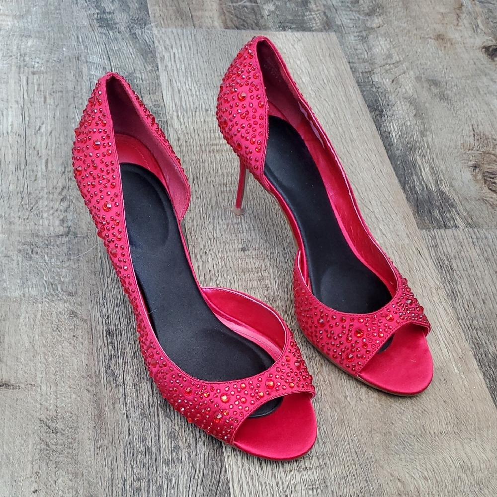 🆕 Elegant Red Sparkle Peep-Toe Heels